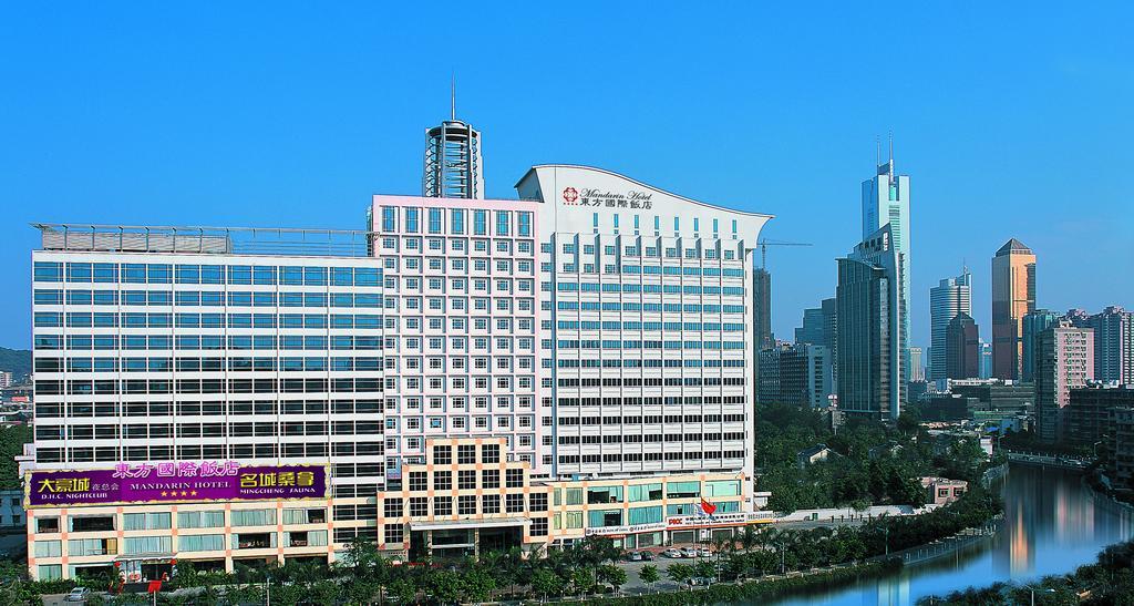 Mandarin Hotel Guangzhou Buitenkant foto